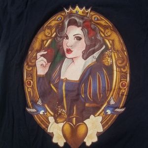 Snow White Tee